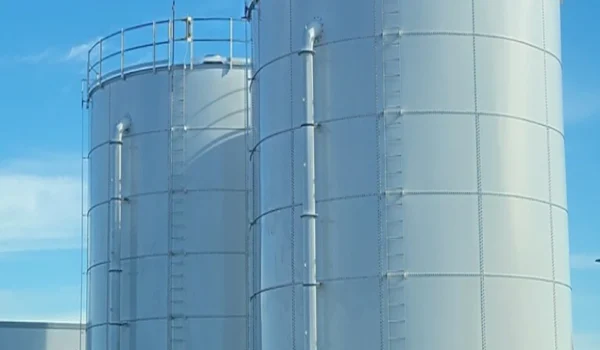 مخزن آب صنعتی